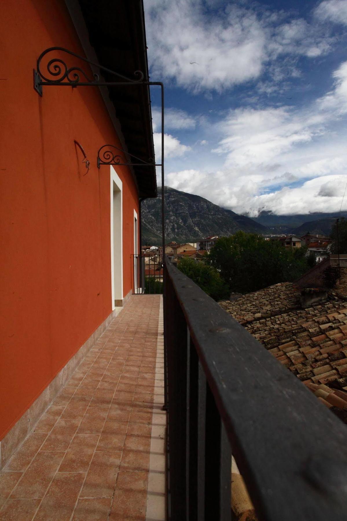Angelino Home Сульмона Экстерьер фото